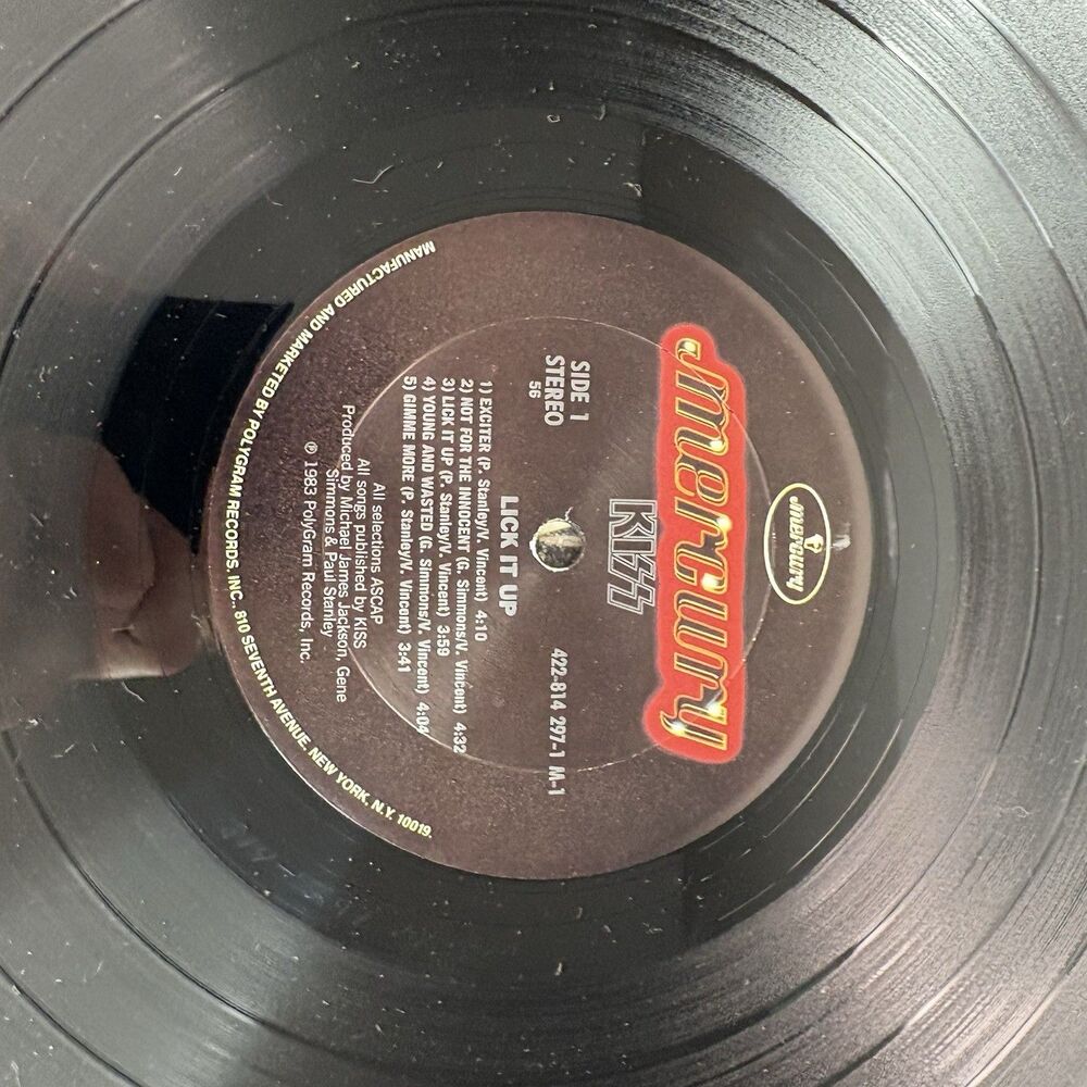 Vintage~KISS~Lick It UP~Vinyl Record~1983 Mercury Records~432-814-297-1 - Picture 5 of 5